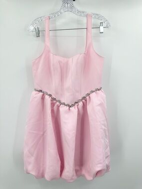 Hello Kitty x Forever21 NWT 50th Anniversary Pink Bubble Hem Dress Size Large
